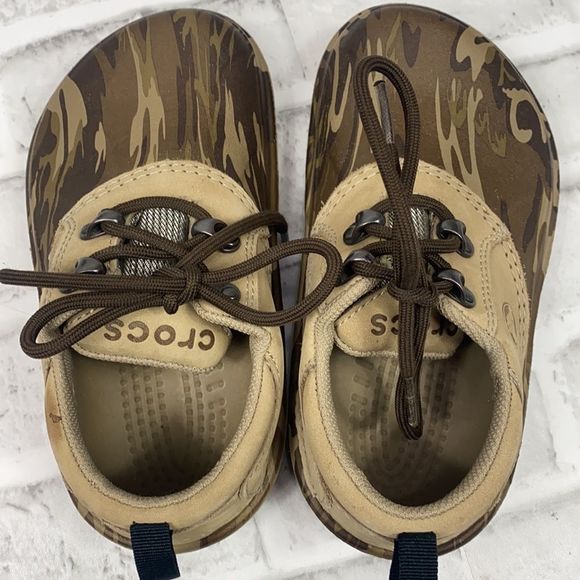 Crocs All Terrain Axle Leather Boat Shoes - Picture 6 of 9